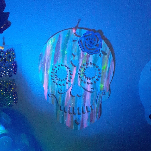 I am a crafter of original and unique art.my designs are unusual and fun. - Picture 3 of 16